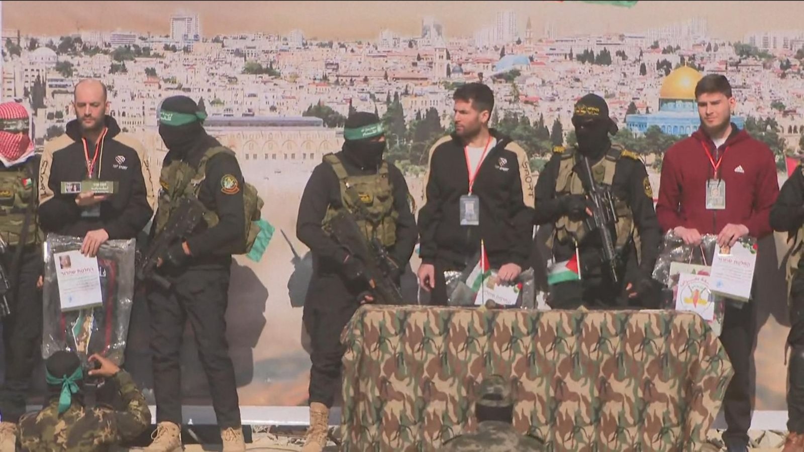 Read more about the article Hamas Released 3 Hostages In Exchange For 369 Palestinian